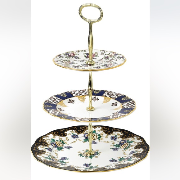 Royal Albert 100 Years Three-Tier (English Chintz, Regency & Duchess) Cake Stand - Picture 3 of 4